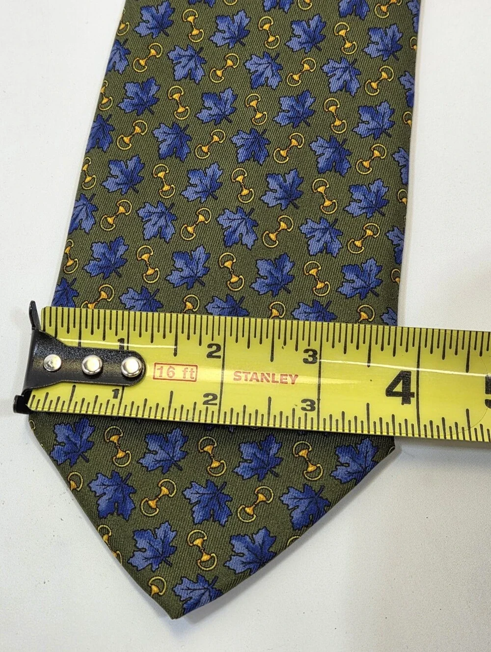 Roxy Italy 100% Silk Blue Maple Leaf Horse Bit Tie
